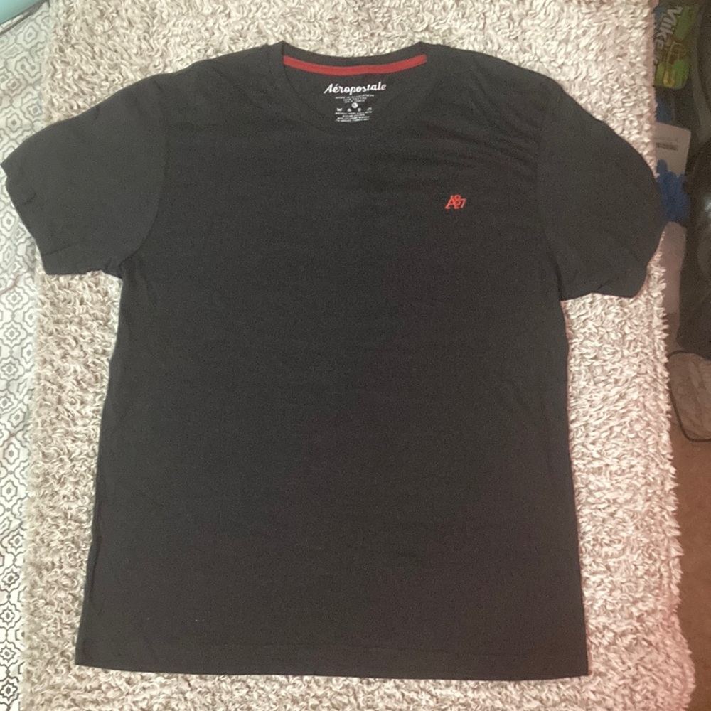 XL Men’s Aeropostale Black Tee-Shirt